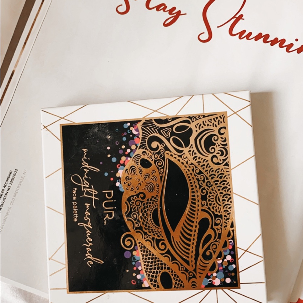 Pür midnight masquerade face palette